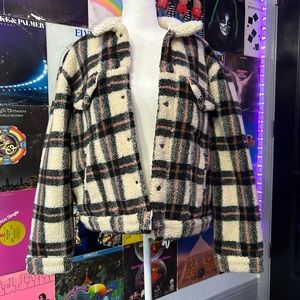 Levi’s Sherpa jacket